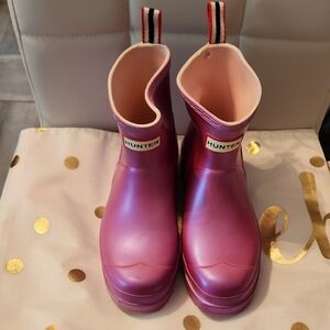 Hunter Women's Metallic Pink Short Rain Boots